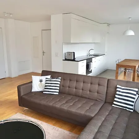 Balcony In Sh2,4r Appartement *